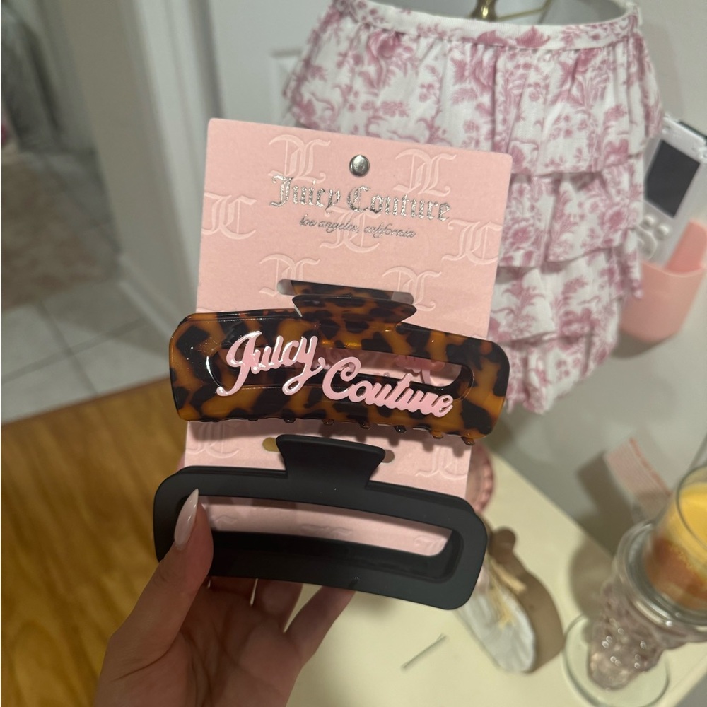 Juicy Couture Tortoise Shell Hair Clip with Pink Logo
